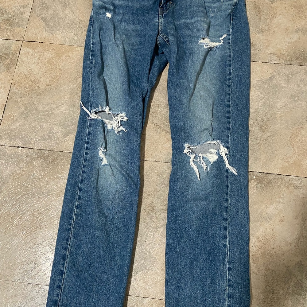 Men's Blue Distressed Jeans